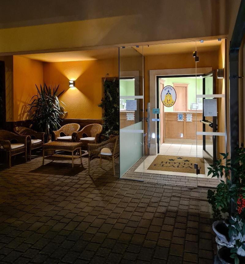 Hotel Cladan أسيسي المظهر الخارجي الصورة