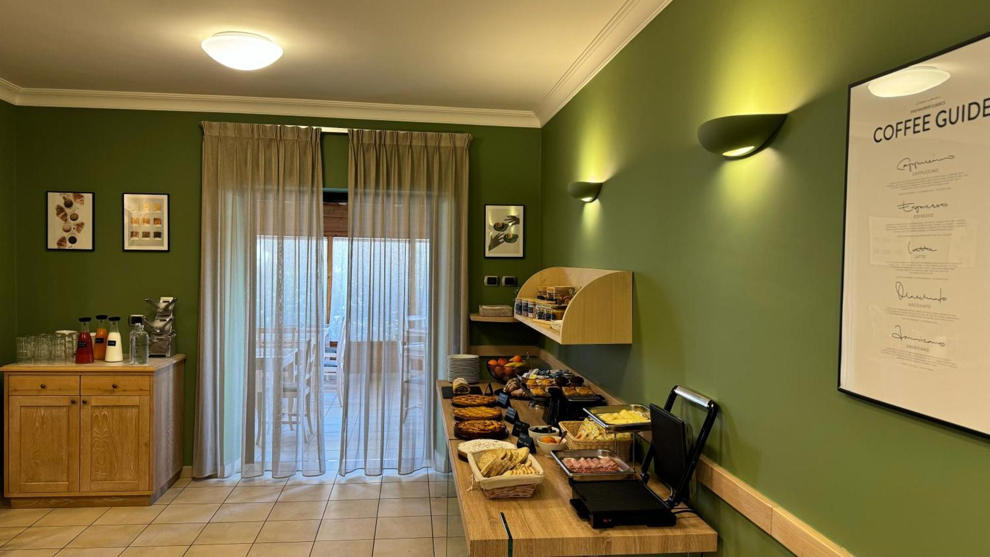 Hotel Cladan أسيسي المظهر الخارجي الصورة