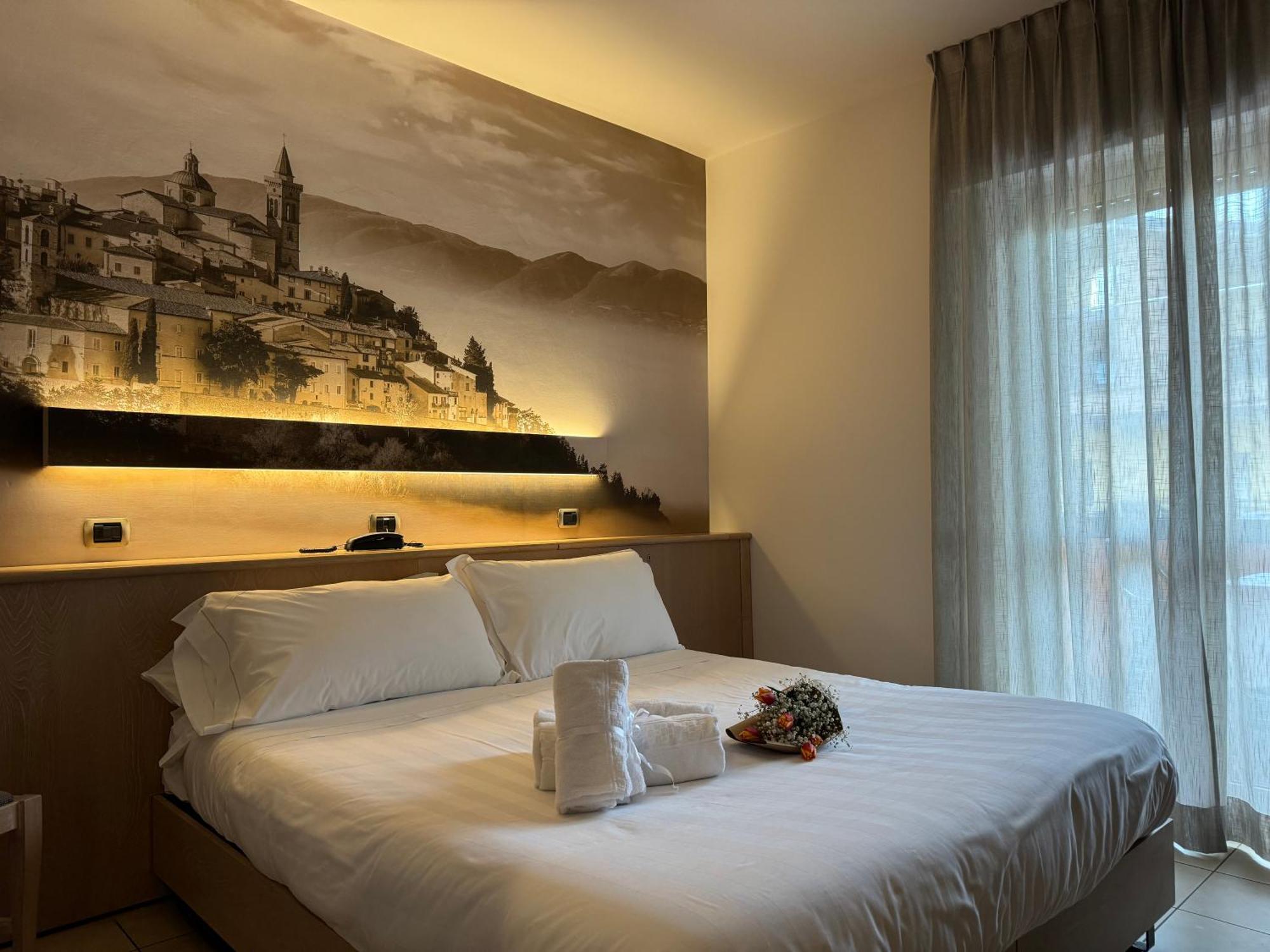 Hotel Cladan أسيسي المظهر الخارجي الصورة
