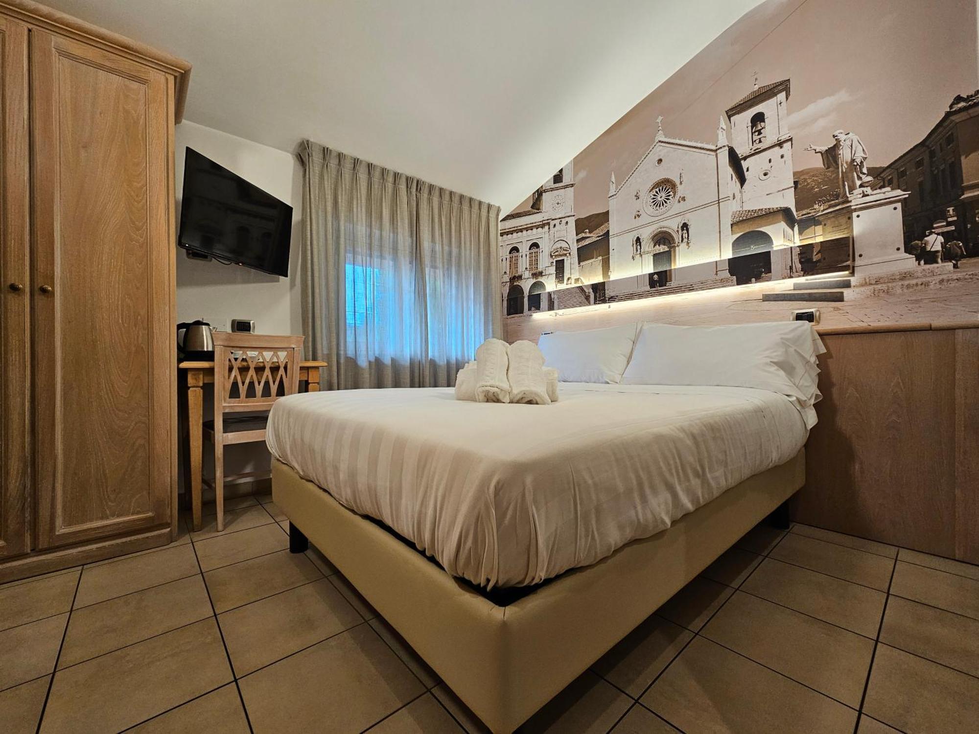 Hotel Cladan أسيسي المظهر الخارجي الصورة